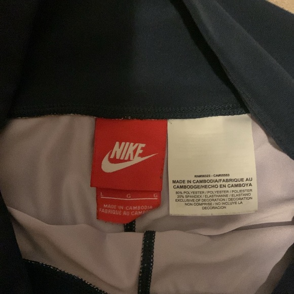 Nike Purple and Pink Leggings - Picture 7 of 8